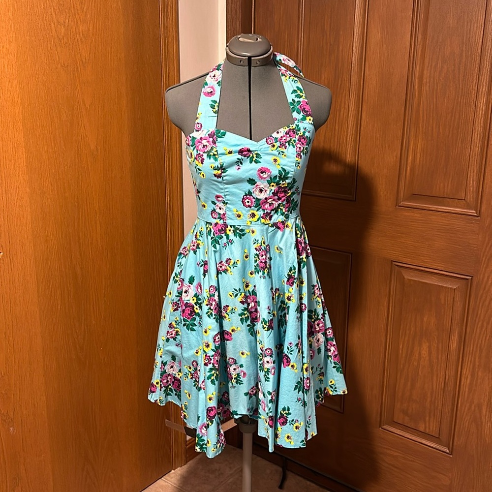 Pin-Up Dress